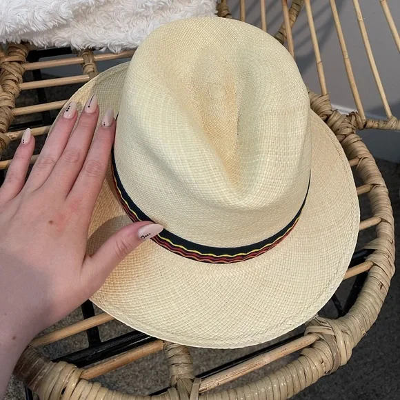 Handmade Genuine Panama Hats 100% Toquilla Straw Fiona Fedora Sz M UNISEX